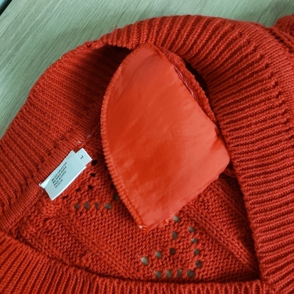 VINTAGE V-neck Valentine Red Sweater Size Large. - Picture 8 of 12